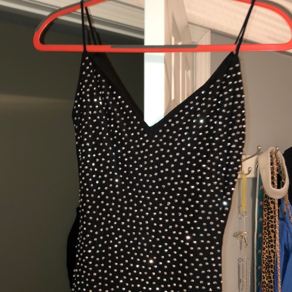 Dress - Picture 1 of 4